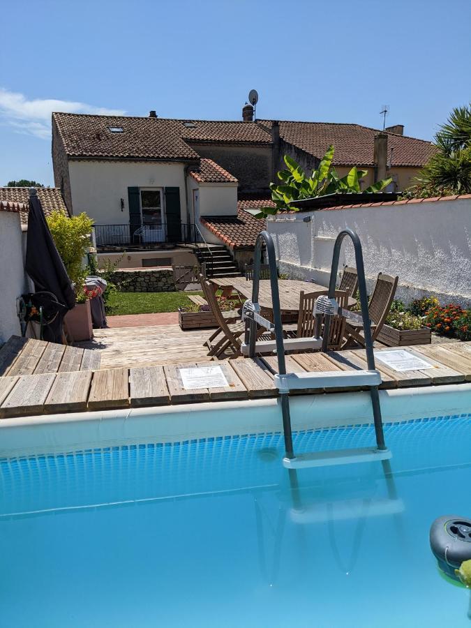 Gite L'Ancienne Charcuterie Buzet-sur-Baise Kültér fotó